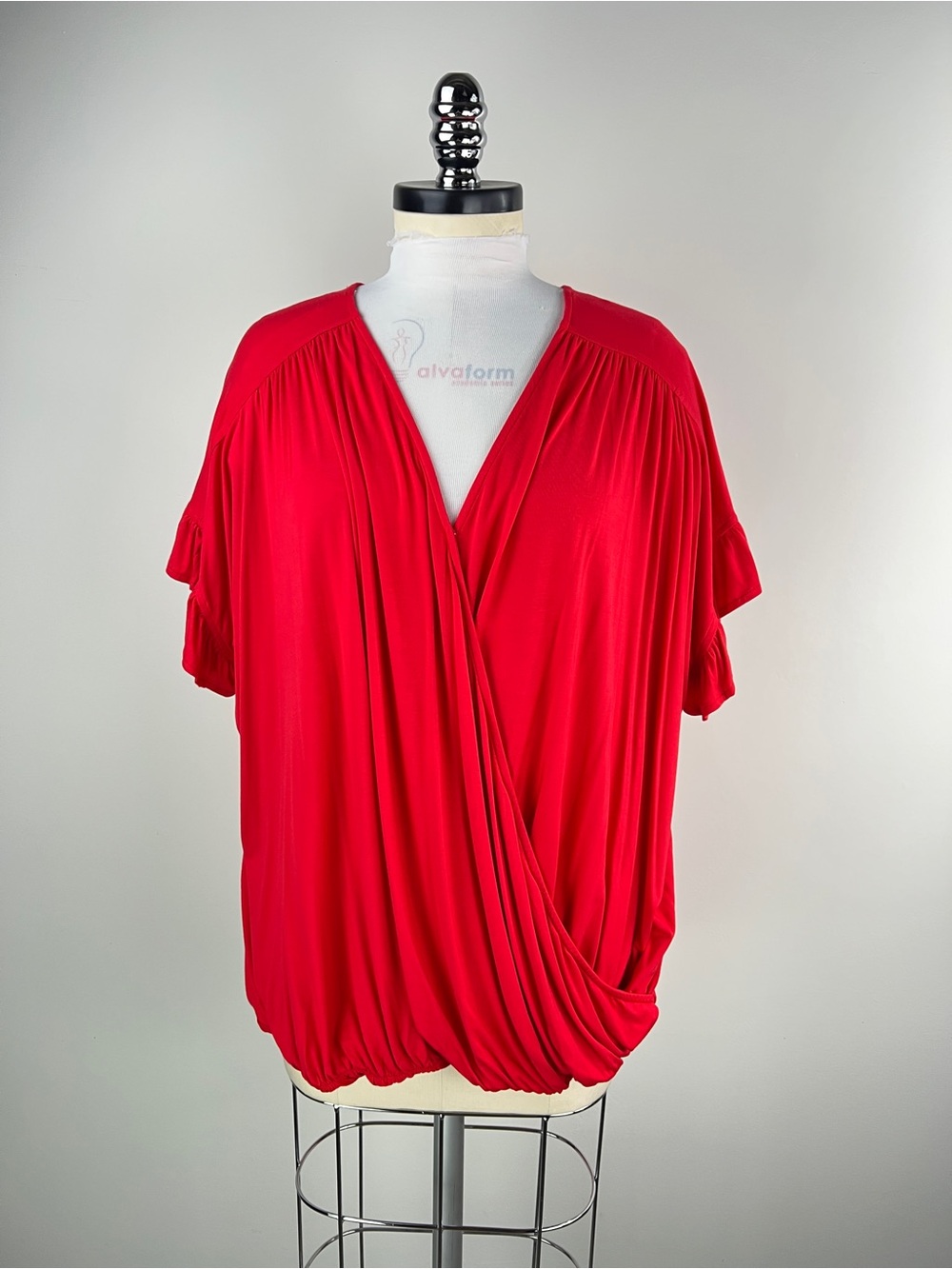 💚 3740. Red Draped V-Neck Blouse